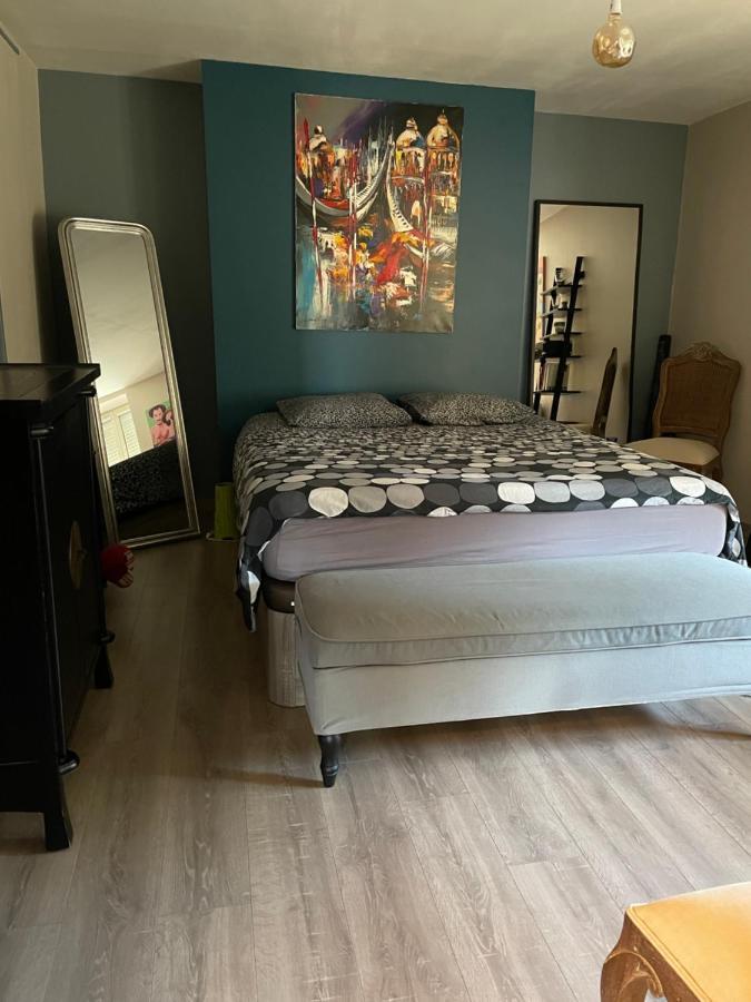 Agreable Maison De Ville A Pacy Sur Eure Kültér fotó