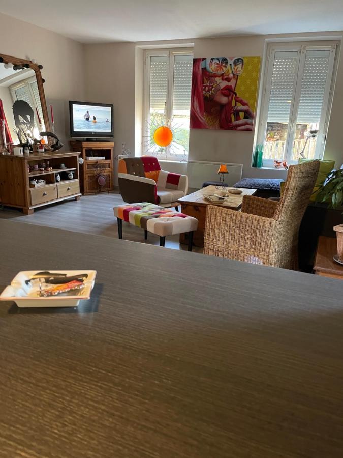 Agreable Maison De Ville A Pacy Sur Eure Kültér fotó